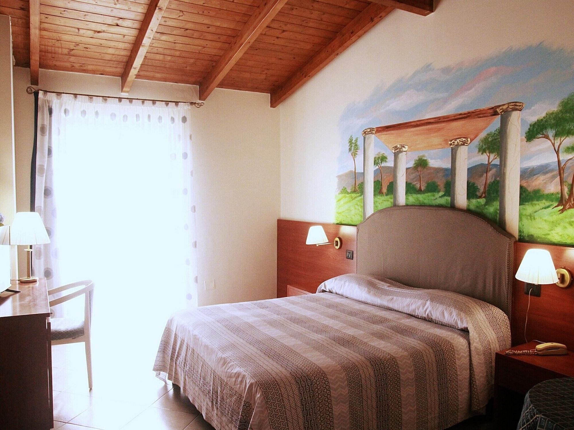 Hotel Tempio Lago Patria Dış mekan fotoğraf